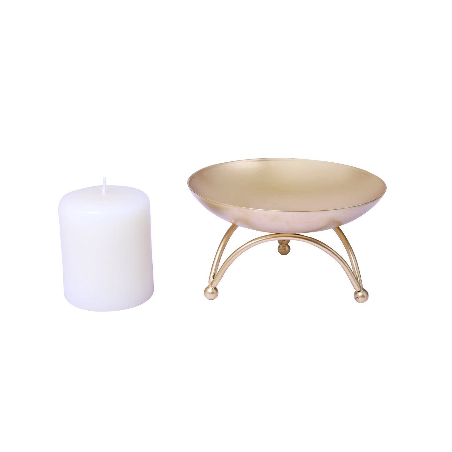 Hosley Decorative Pillar Candle Holder with 1 pillar candle for Home Decoration, Pack of 1, Gold