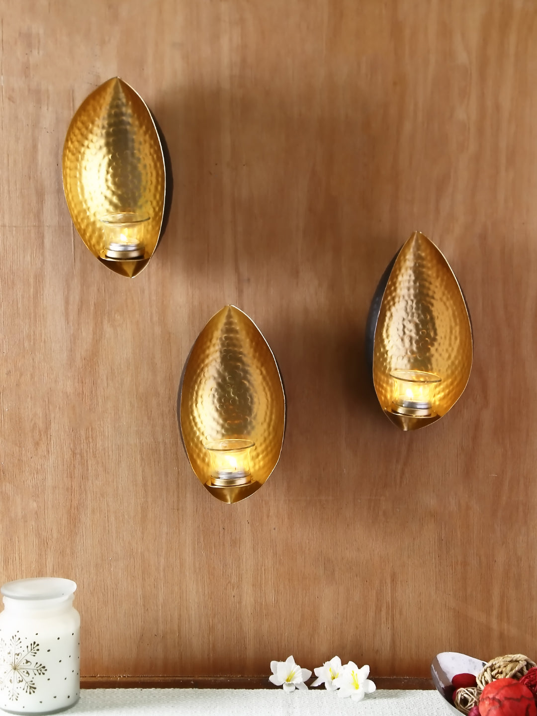 Hosley Decorative Set of 3 Wall Sconce with Free Tealights