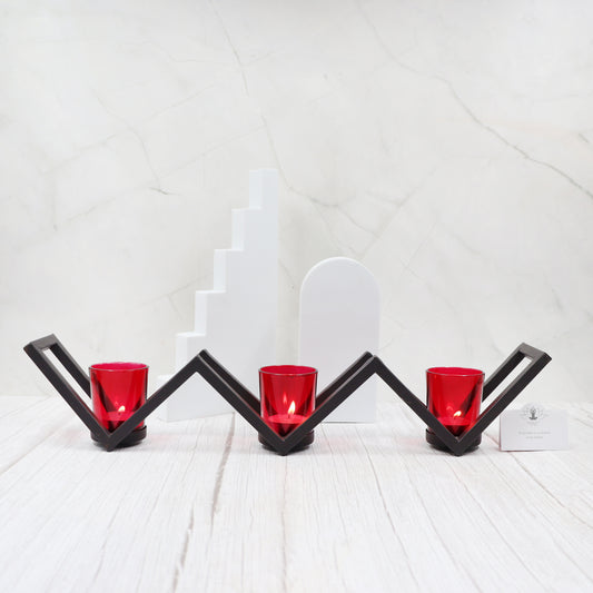 Hosley 3 Cup Decorative Tealight Holder with Red Glass