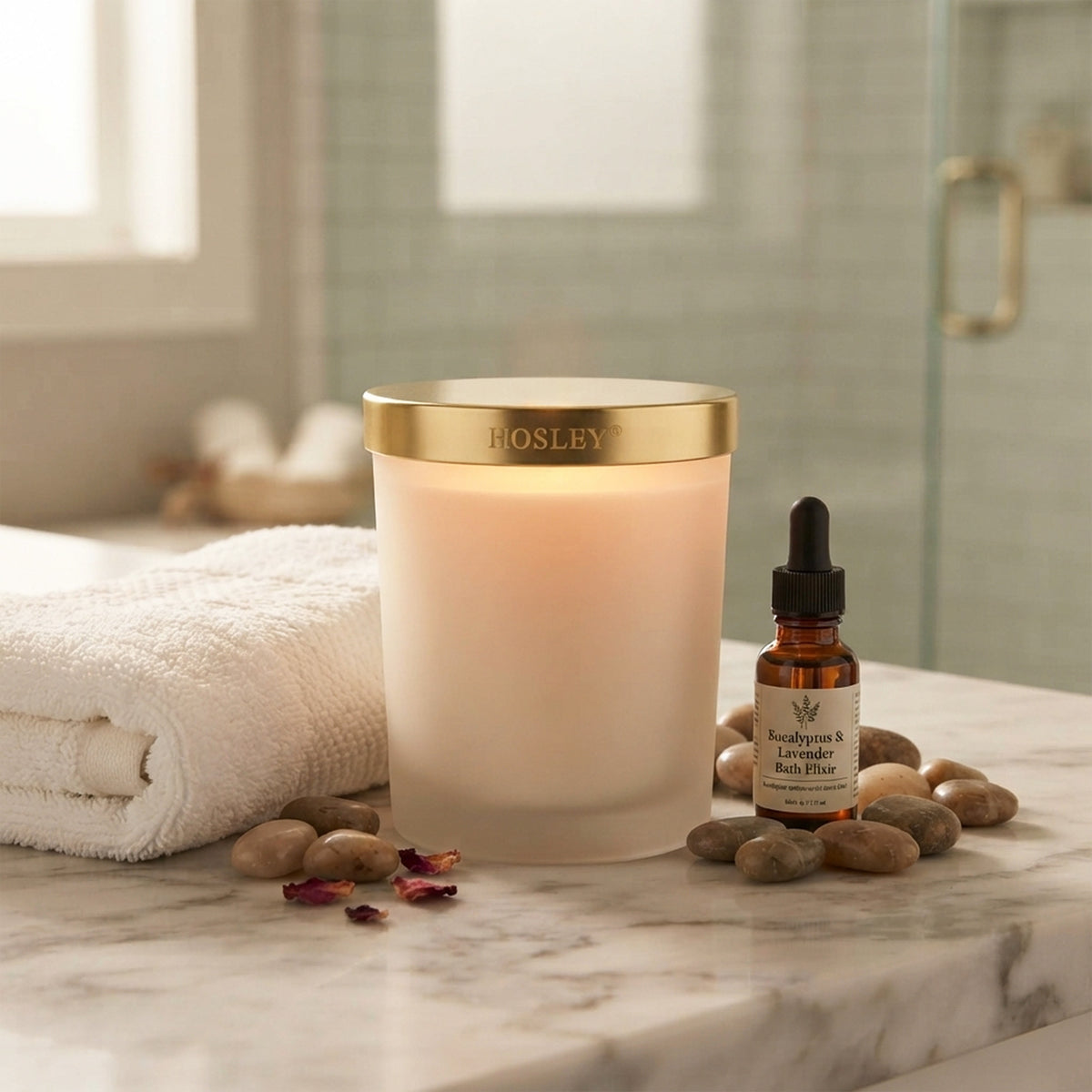HOSLEY Vanilla Scented Candle with Frosted Glass Jar