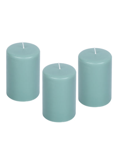 Hosley Set of 3 Eucalyptus Mint 4Inchs Pillar Candles